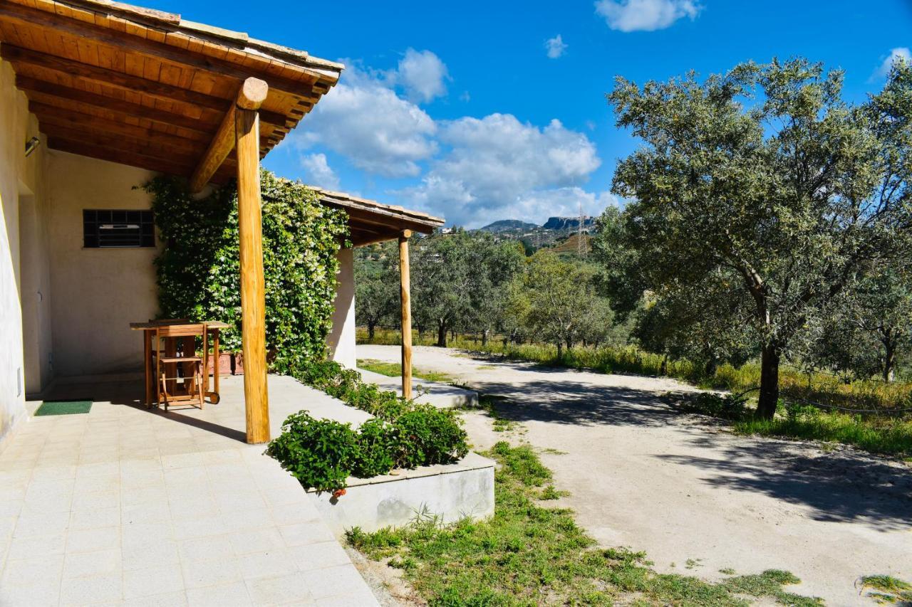 La Casa Del Cancello Di Borgo Carbone Locri Dış mekan fotoğraf